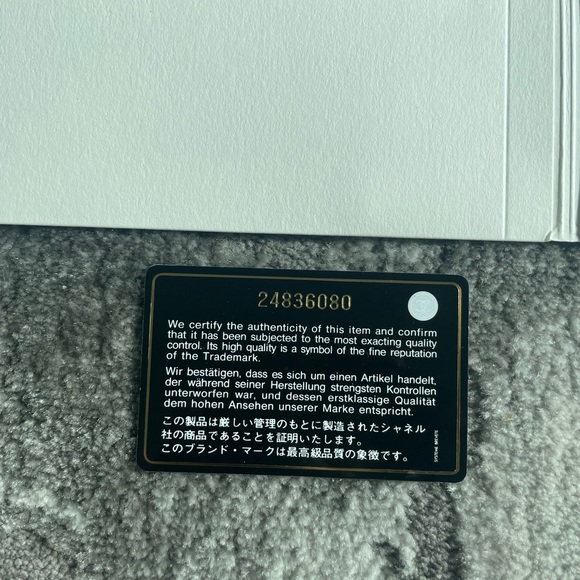 Chanel Bag Chevron - Picture 5 of 14